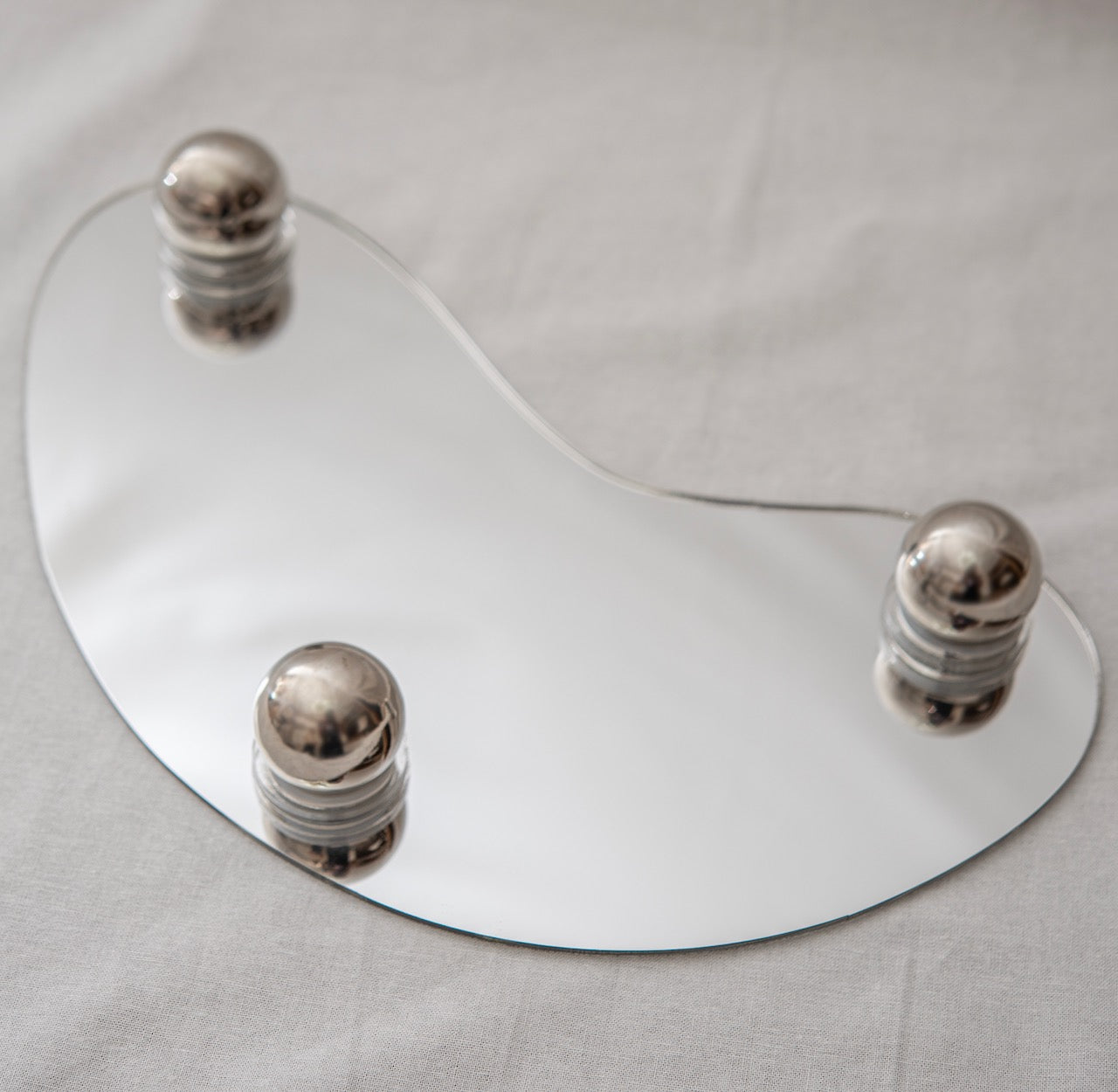 Bean Mirror Tray