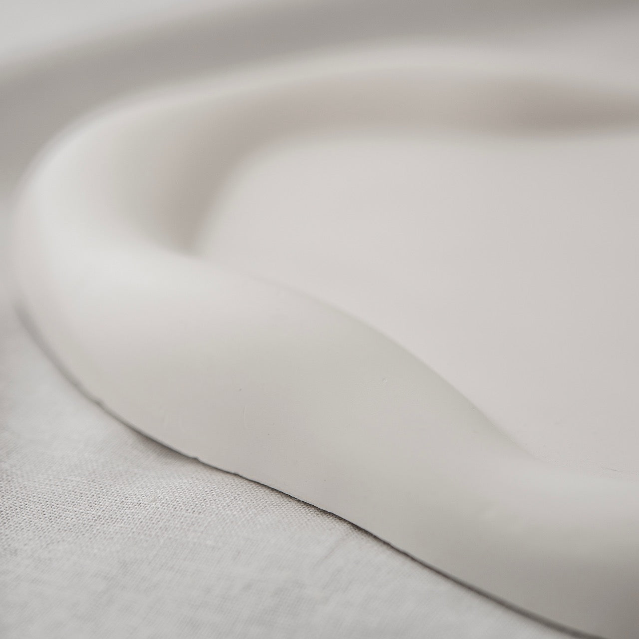 Cloud Tray Ceramic Oval White