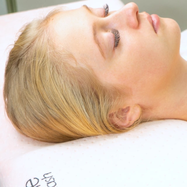 Soft Lash Pillow