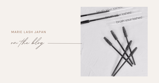 サロンで渡す衛生的なマスカラブラシケースと使い捨てマスカラブラシ